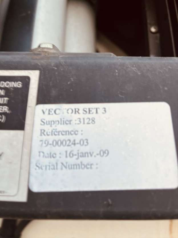 Diversen Vector 1800 Compleet en onderdelen Compressor ect - Refrigerator semi-trailer: picture 4 Diversen Vector 1800 Compleet en onderdelen Compressor ect - Refrigerator semi-trailer: picture 4