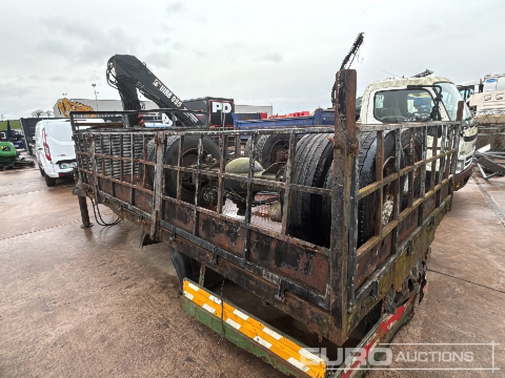 14' x 8' Dropside Body, Hiab 090 Crane - Flatbed body: picture 3 14' x 8' Dropside Body, Hiab 090 Crane - Flatbed body: picture 3