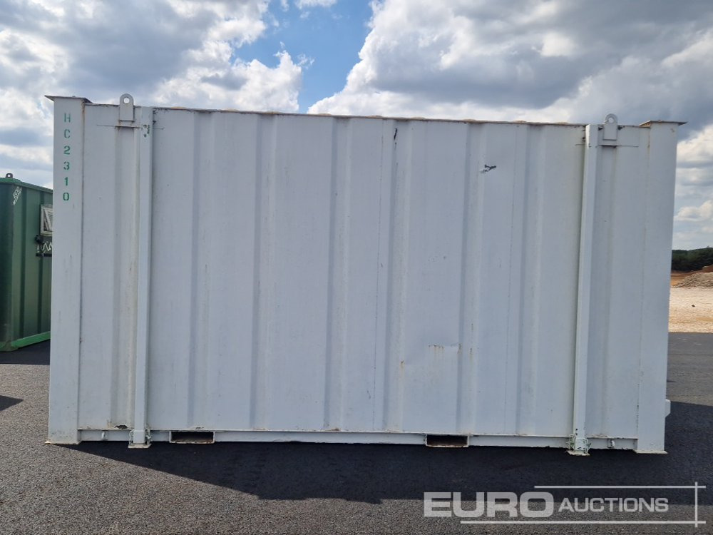 16' x 8' Toilet (Cannot Be Reconsigned) - Shipping container: picture 2 16' x 8' Toilet (Cannot Be Reconsigned) - Shipping container: picture 2