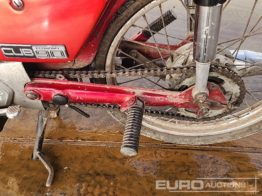 Motorcycle 1995 Honda Cub 90 Moped (Category C Insurance Loss) (Mileage Cannot be Verified): picture 14
