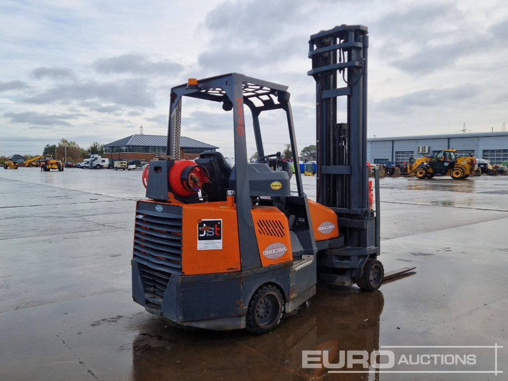 2002 AISLE-MASTER 20S - Forklift: picture 5 2002 AISLE-MASTER 20S - Forklift: picture 5