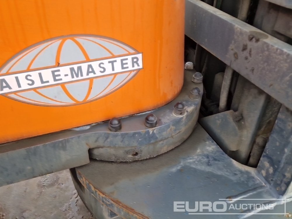 Forklift 2002 AISLE-MASTER 20S: picture 16