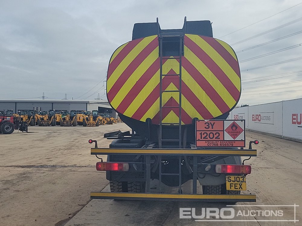 2003 Scania 114C-340 - Tanker truck: picture 4 2003 Scania 114C-340 - Tanker truck: picture 4