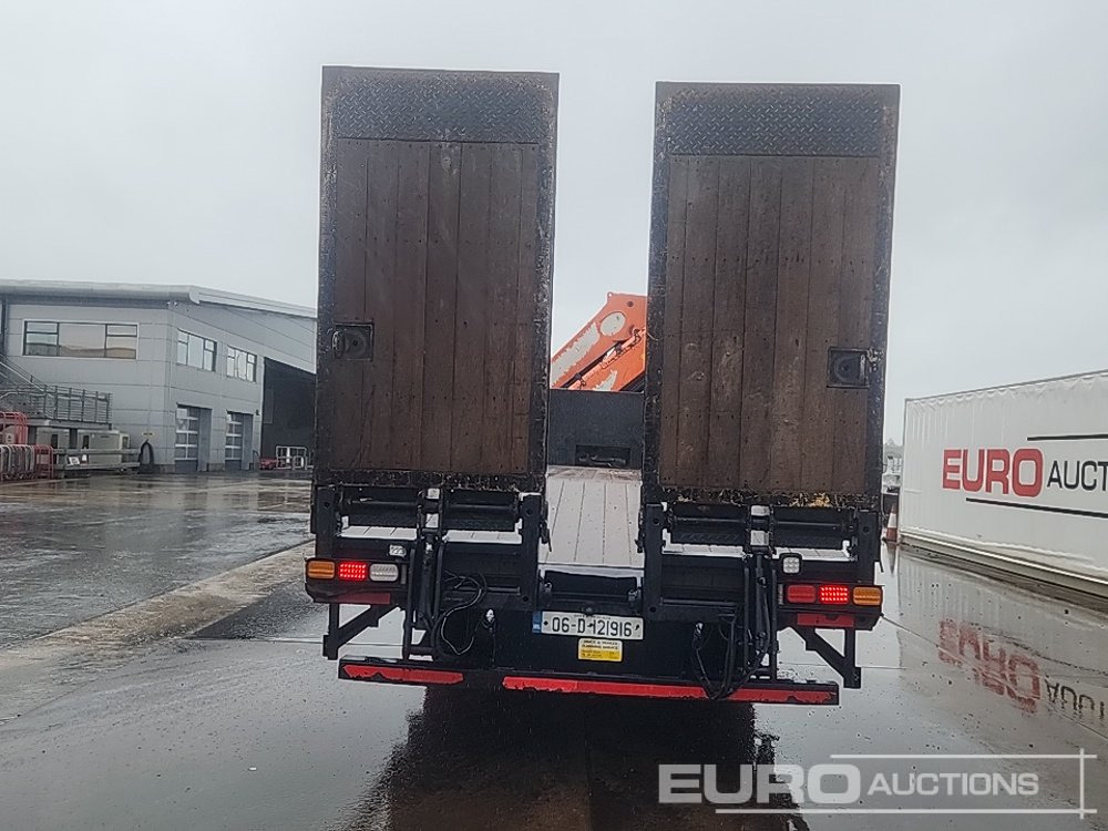 2006 Volvo FM9-380 - Dropside/ Flatbed truck: picture 4 2006 Volvo FM9-380 - Dropside/ Flatbed truck: picture 4