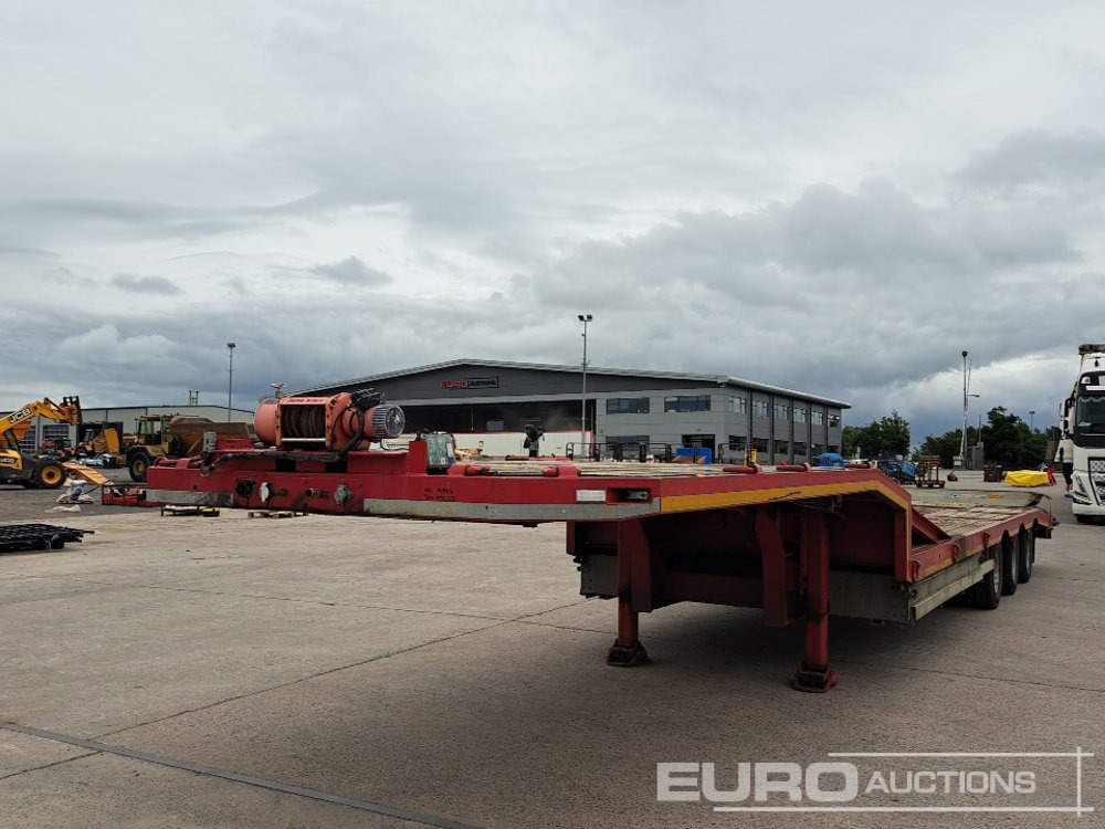2011 Wraith Tri Axle Stepframe Low Loader Trailer, Winch, Ramps - Low loader semi-trailer: picture 1 2011 Wraith Tri Axle Stepframe Low Loader Trailer, Winch, Ramps - Low loader semi-trailer: picture 1