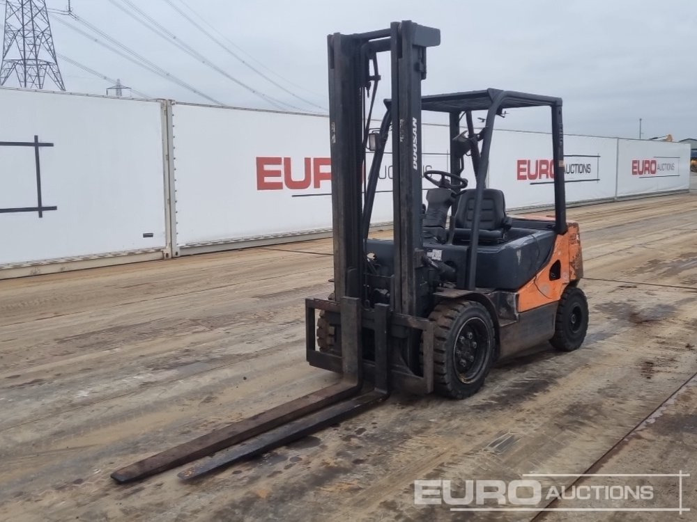 2012 Doosan D30S-5 - Forklift: picture 1 2012 Doosan D30S-5 - Forklift: picture 1