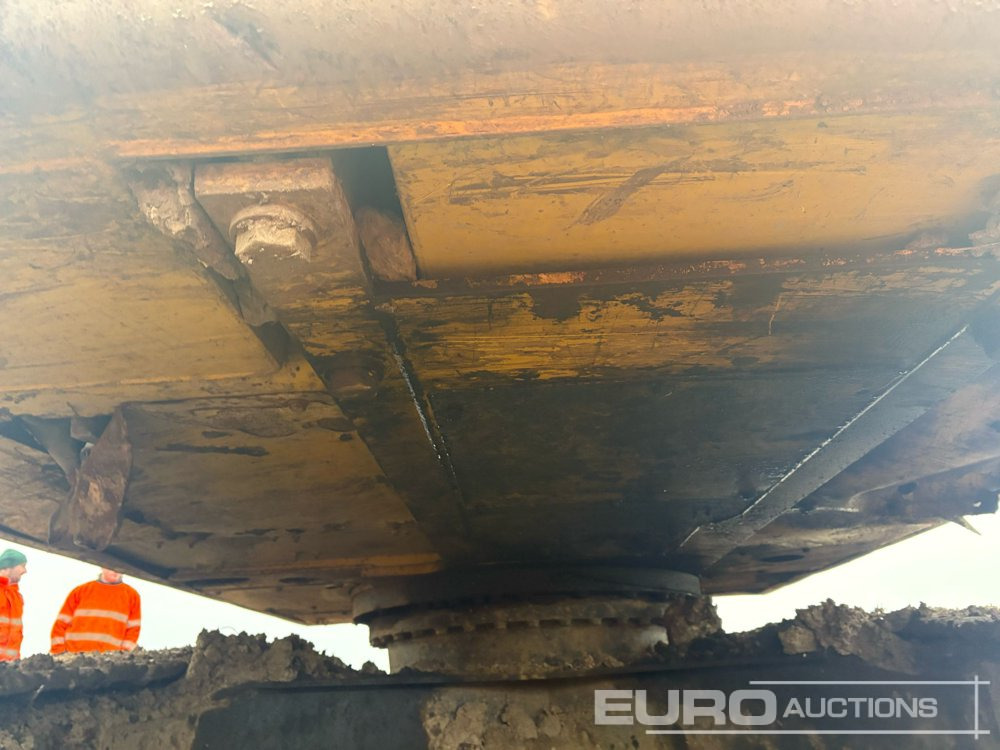 2013 Komatsu PC210LC-8 - Crawler excavator: picture 4 2013 Komatsu PC210LC-8 - Crawler excavator: picture 4