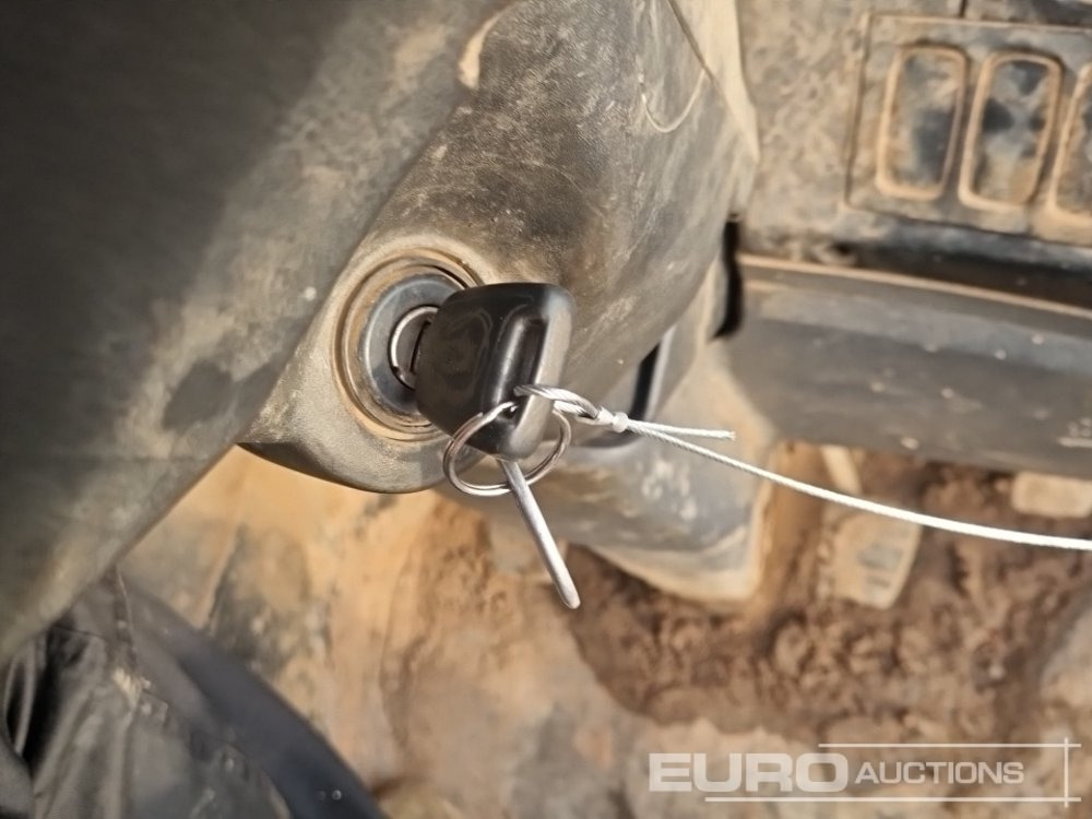 Tipper 2013 Scania P400: picture 36