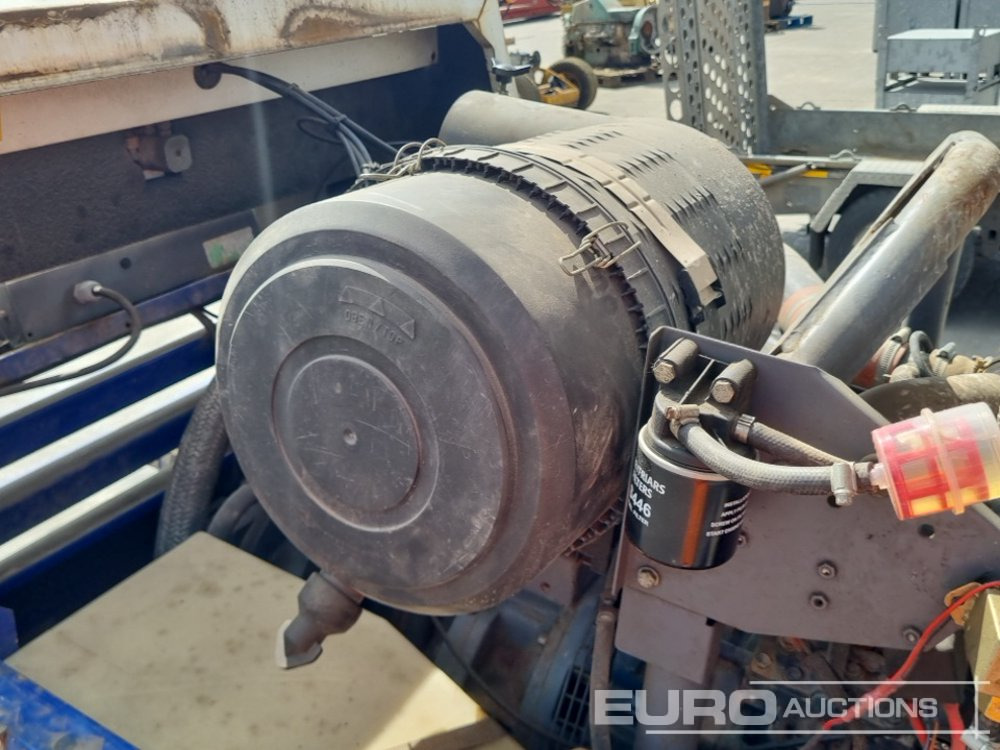 Air compressor 2014 Atlas Copco XAS137: picture 14