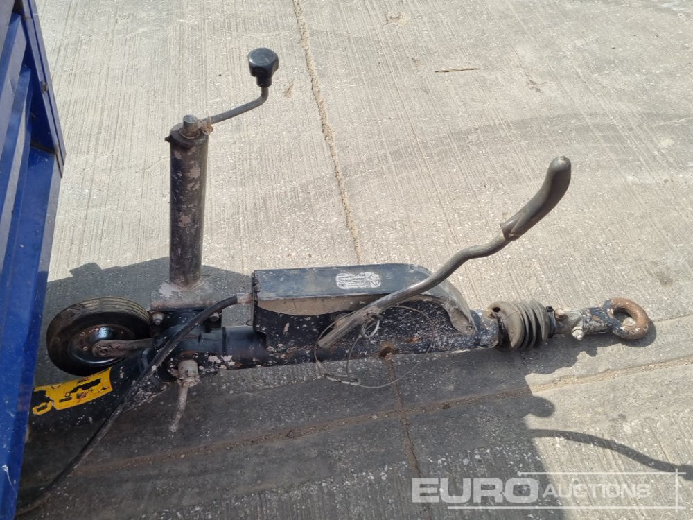 Air compressor 2014 Atlas Copco XAS137: picture 11