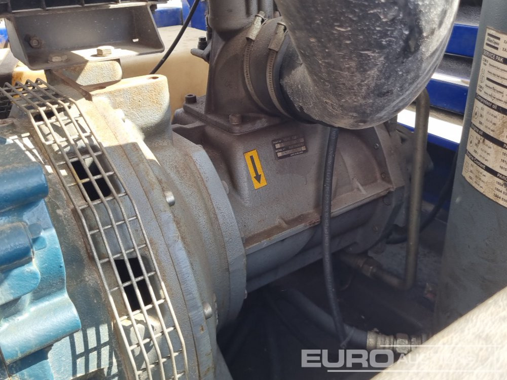 Air compressor 2014 Atlas Copco XAS137: picture 18