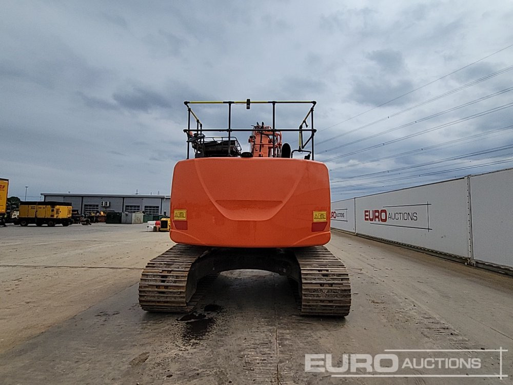 2014 Hitachi ZX225USRLC-5B - Crawler excavator: picture 4 2014 Hitachi ZX225USRLC-5B - Crawler excavator: picture 4