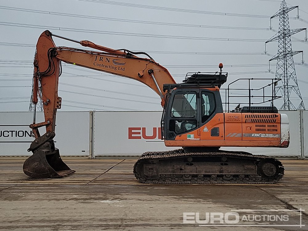2015 Doosan DX225LC-3 - Crawler excavator: picture 2 2015 Doosan DX225LC-3 - Crawler excavator: picture 2