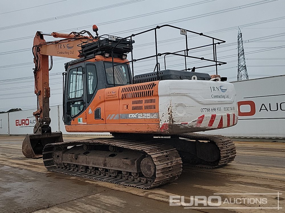 2015 Doosan DX225LC-3 - Crawler excavator: picture 3 2015 Doosan DX225LC-3 - Crawler excavator: picture 3