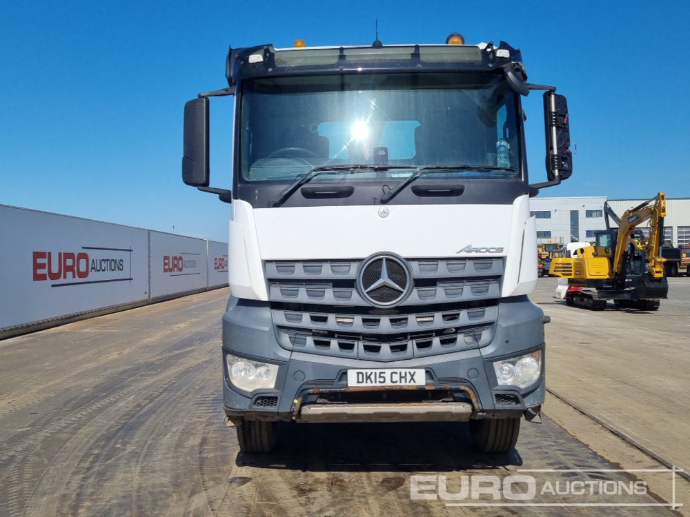 Tipper 2015 Mercedes Arocs 3240: picture 8