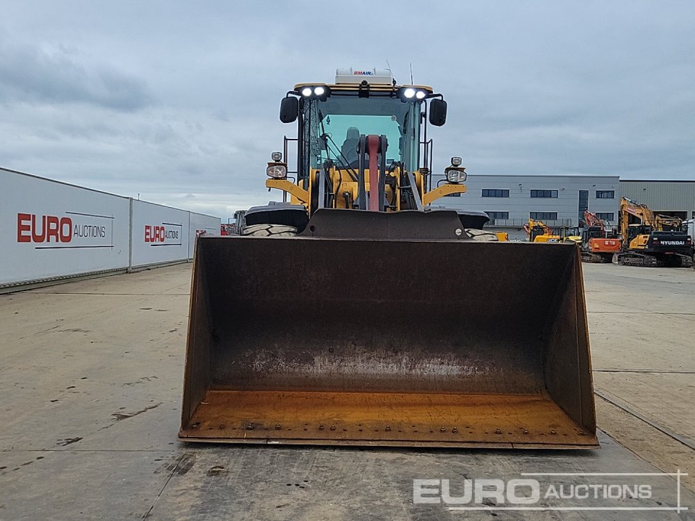 Wheel loader 2015 Volvo L110H: picture 8