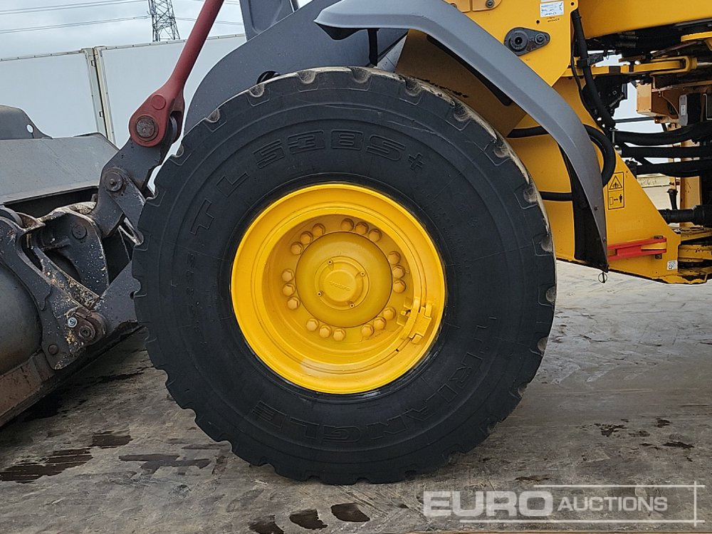 Wheel loader 2015 Volvo L110H: picture 12