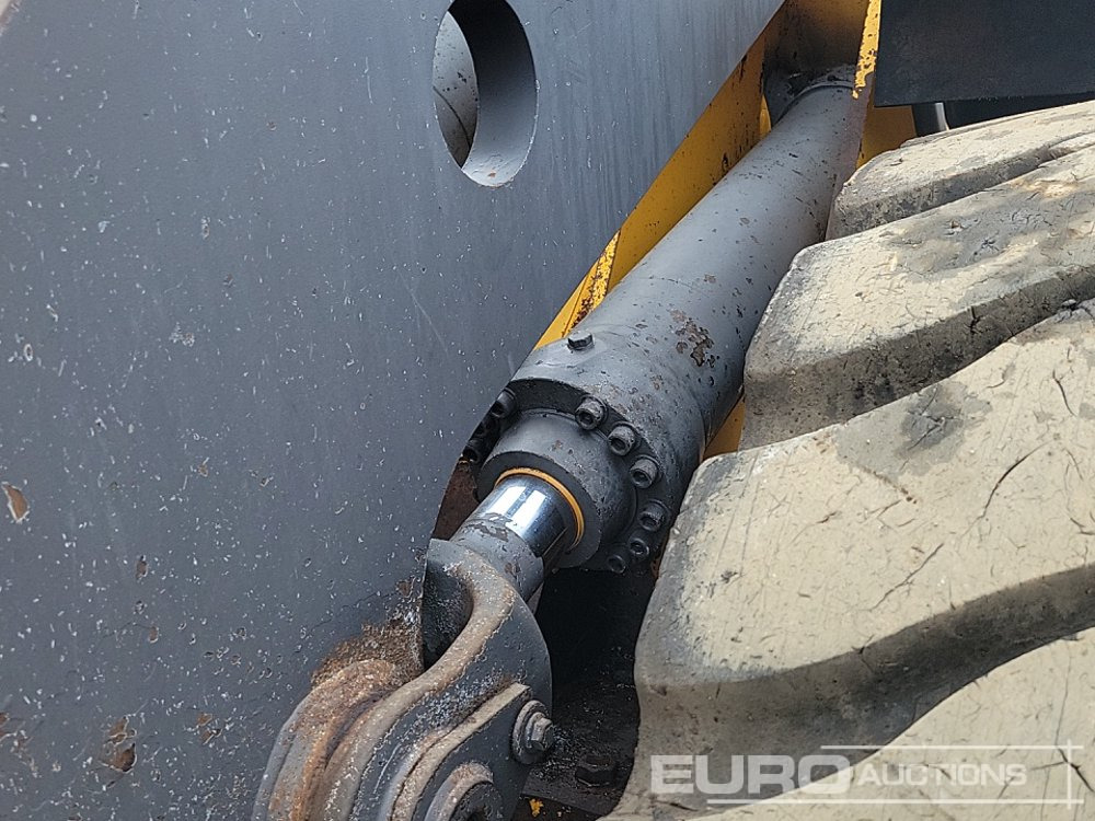 Wheel loader 2015 Volvo L110H: picture 20