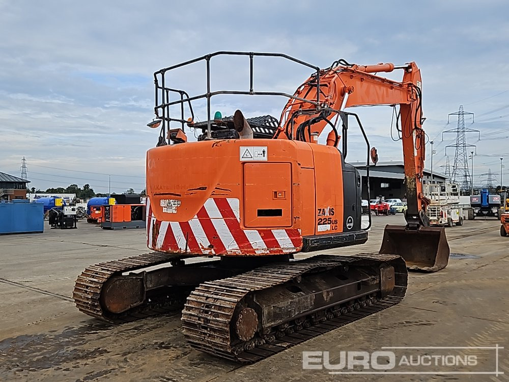 2016 Hitachi ZX225USLC-5B - Crawler excavator: picture 5 2016 Hitachi ZX225USLC-5B - Crawler excavator: picture 5