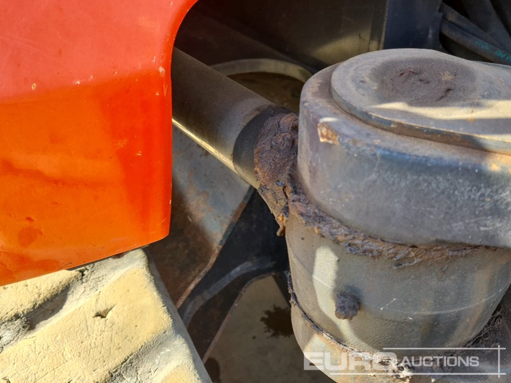 Mini excavator 2016 Kubota KX080-4: picture 24