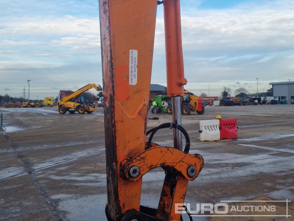 Mini excavator 2017 Doosan DX62R-3: picture 27