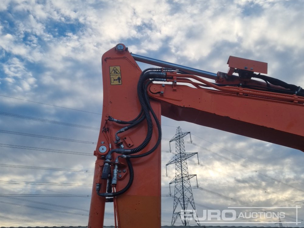 Mini excavator 2017 Doosan DX62R-3: picture 19