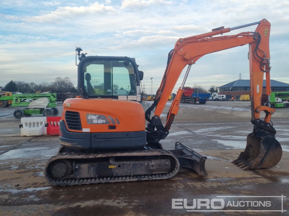 Mini excavator 2017 Doosan DX62R-3: picture 6