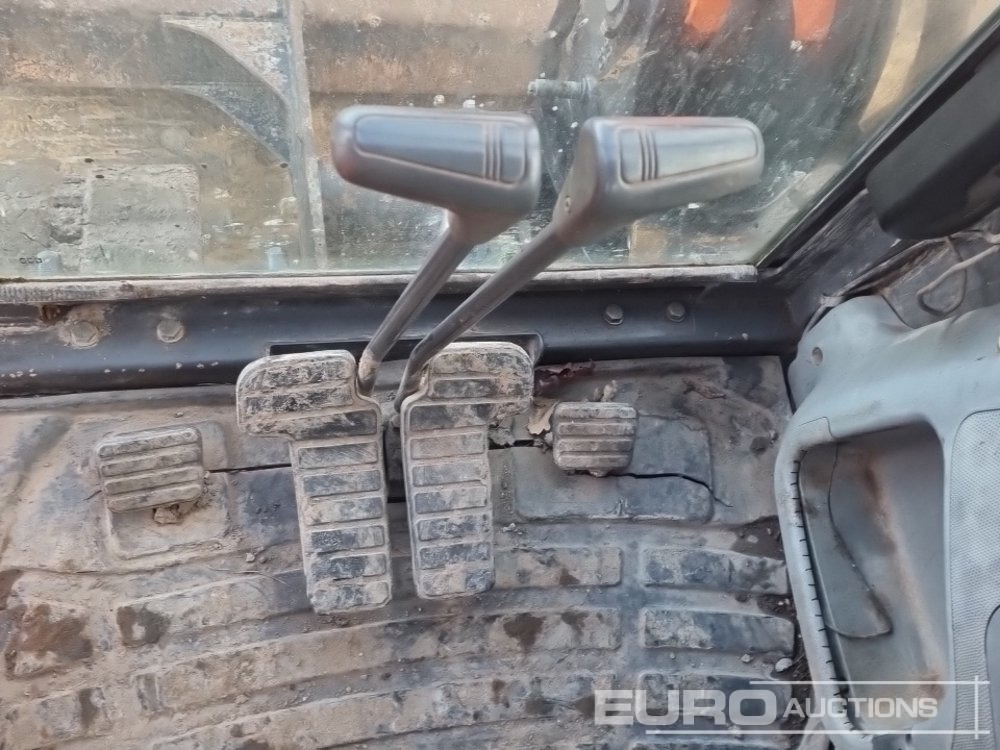 Mini excavator 2017 Doosan DX62R-3: picture 40