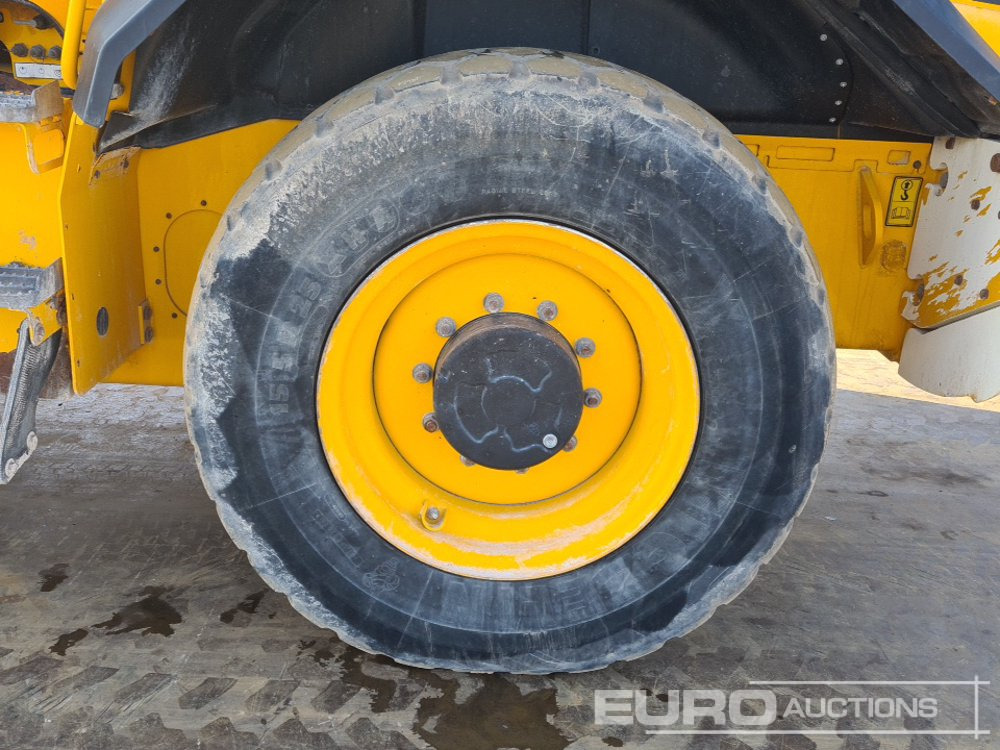 Wheel loader 2017 JCB 411: picture 10