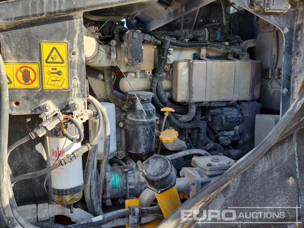 Wheel loader 2017 JCB 411: picture 34