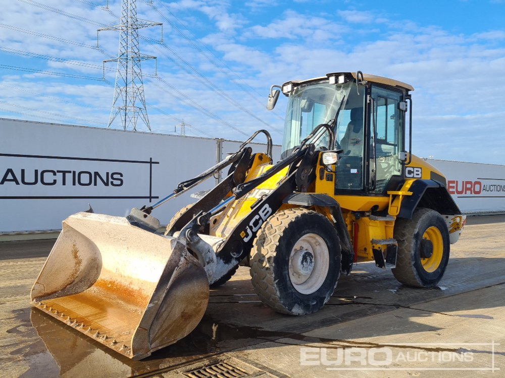 2017 JCB 411 - Wheel loader: picture 1 2017 JCB 411 - Wheel loader: picture 1