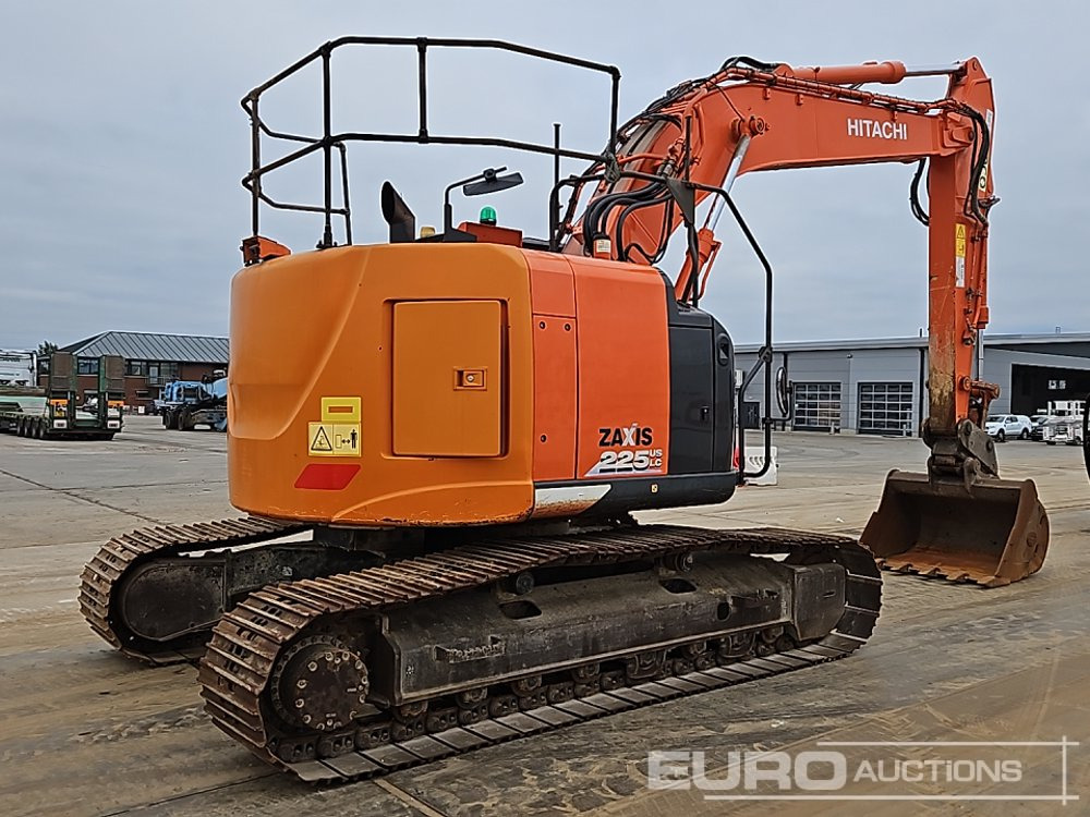 2018 Hitachi ZX225USLC-6 - Crawler excavator: picture 5 2018 Hitachi ZX225USLC-6 - Crawler excavator: picture 5