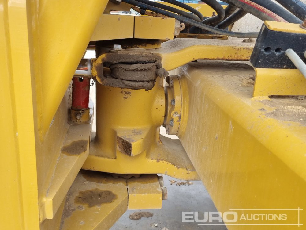 Roller 2019 CAT CS66B: picture 22
