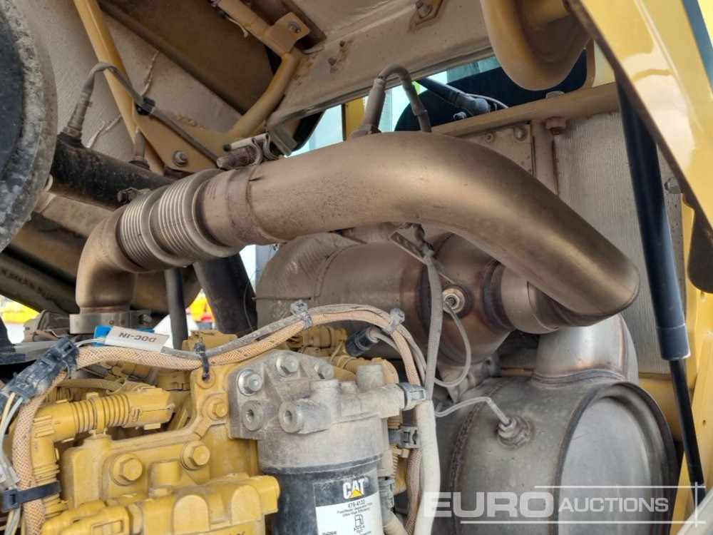 Roller 2019 CAT CS66B: picture 20