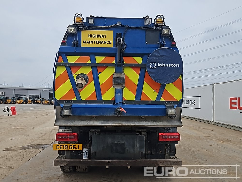 2019 DAF LF230 - Road sweeper: picture 4 2019 DAF LF230 - Road sweeper: picture 4
