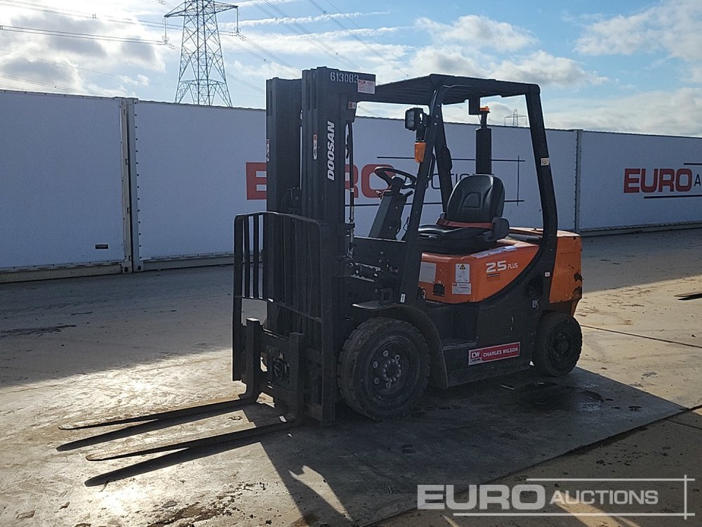 2021 Doosan D25GP - Forklift: picture 1 2021 Doosan D25GP - Forklift: picture 1