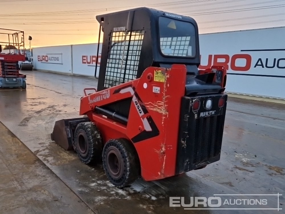 2021 Manitou 850R - Skid steer loader: picture 3 2021 Manitou 850R - Skid steer loader: picture 3