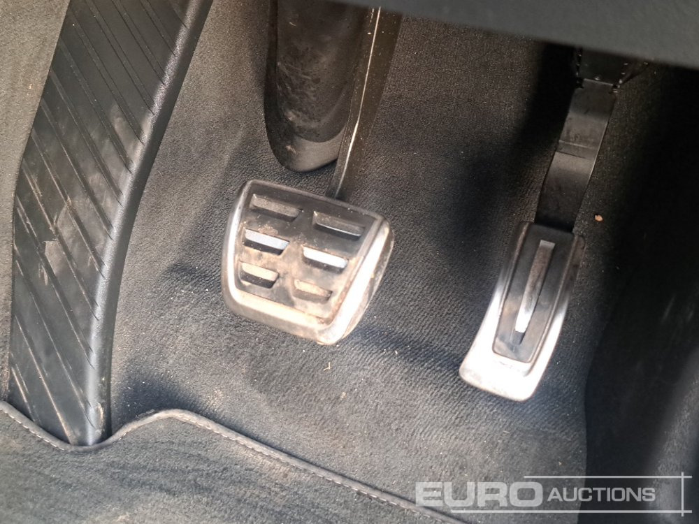 SUV 2021 Volkswagen Touareg: picture 18