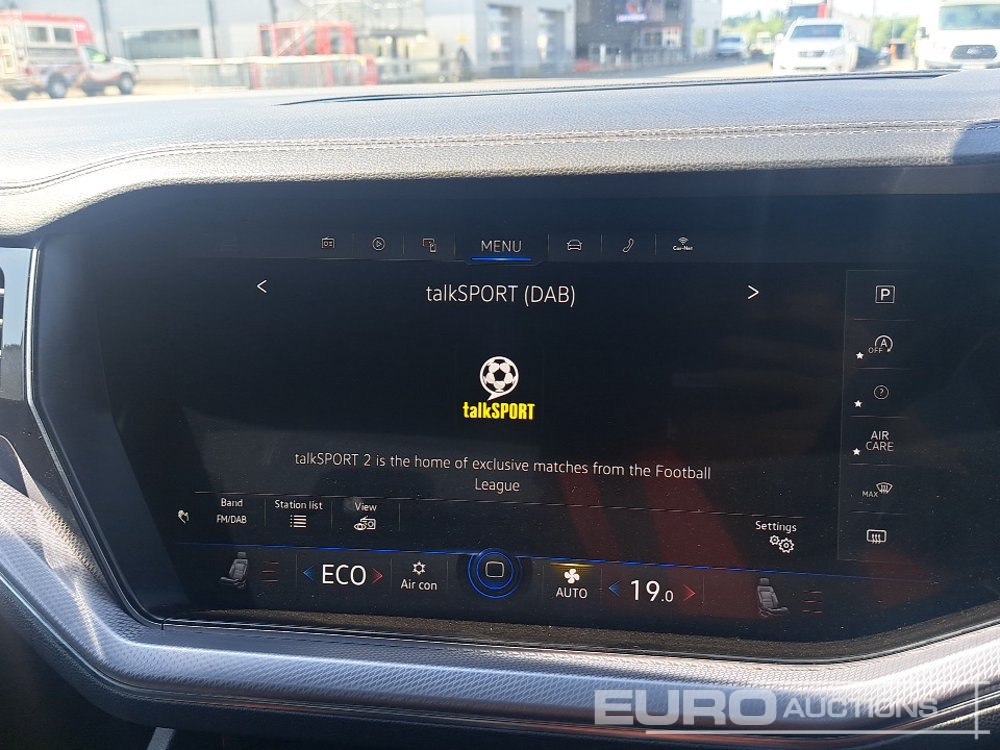SUV 2021 Volkswagen Touareg: picture 26