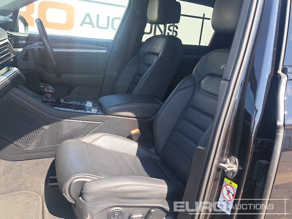 SUV 2021 Volkswagen Touareg: picture 34