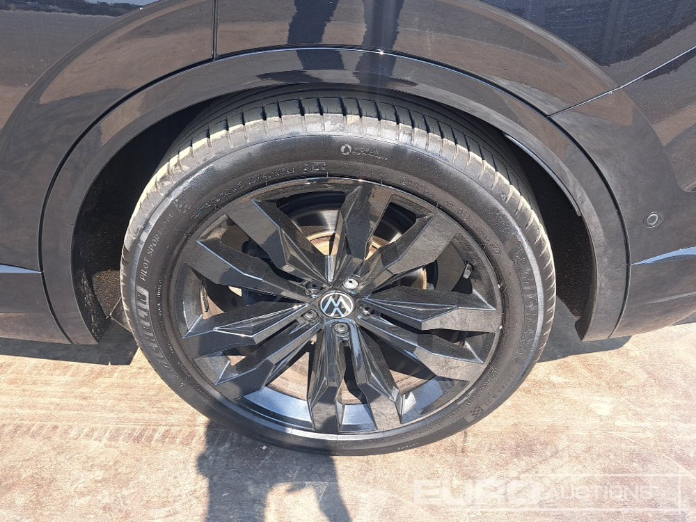 SUV 2021 Volkswagen Touareg: picture 13