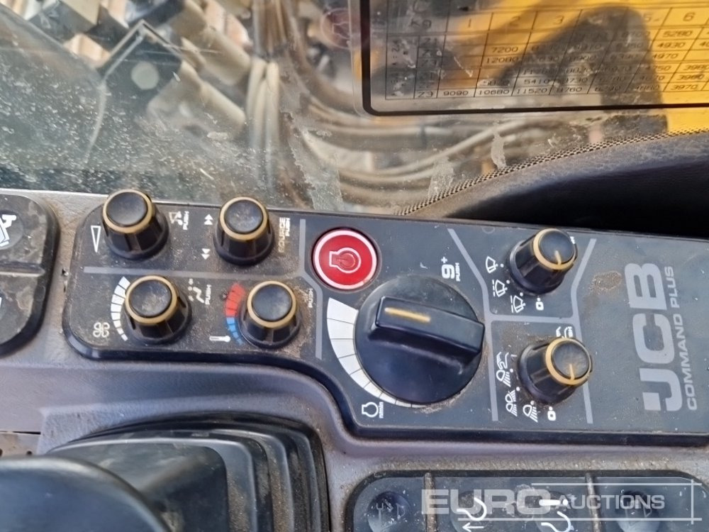 Crawler excavator 2022 JCB 220X LC: picture 49