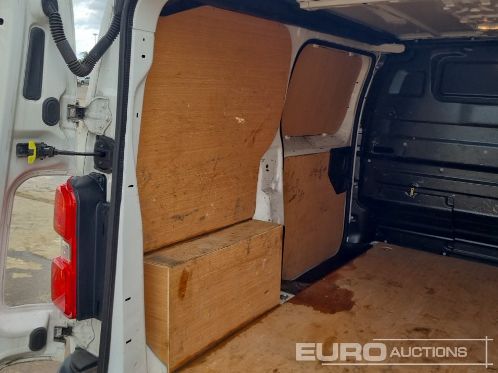 Small van 2022 Peugeot Expert: picture 20