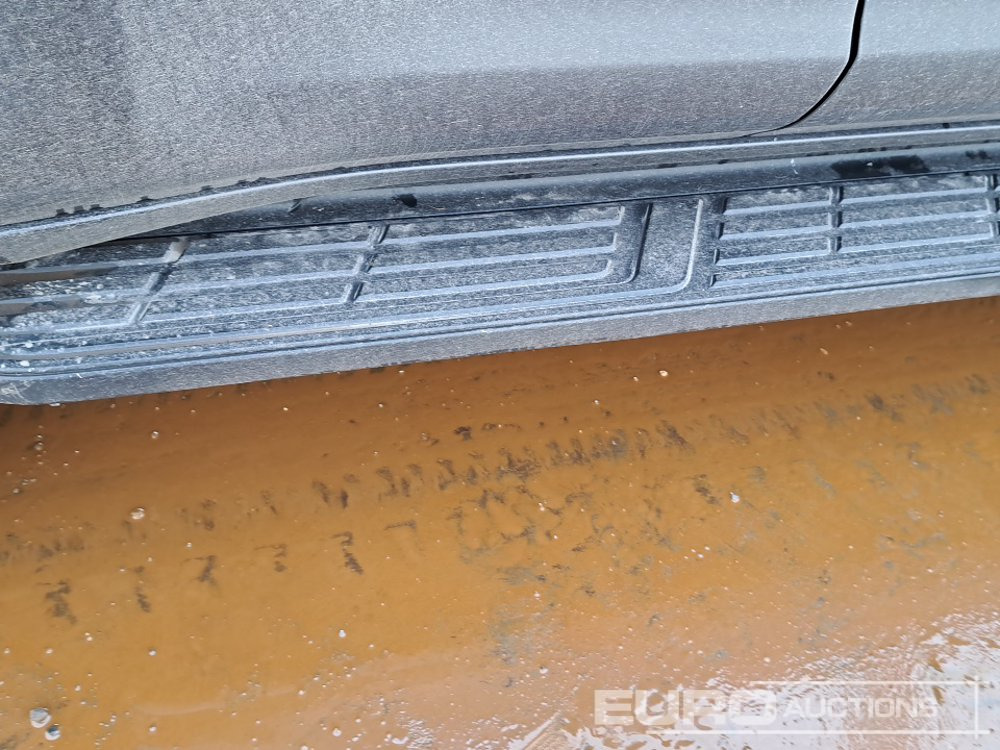 SUV 2022 Toyota Land Cruiser: picture 15