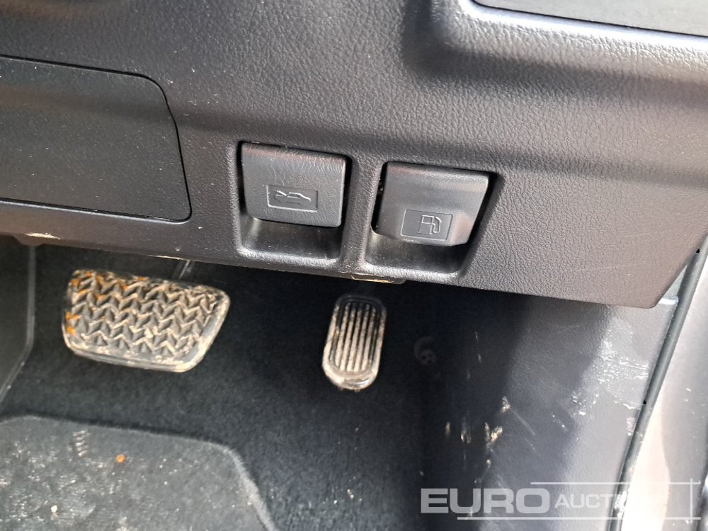 SUV 2022 Toyota Land Cruiser: picture 47