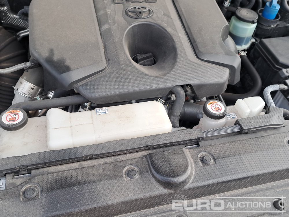 SUV 2022 Toyota Land Cruiser: picture 21