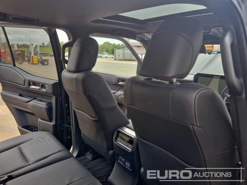 SUV 2024 Toyota Land Cruiser: picture 31