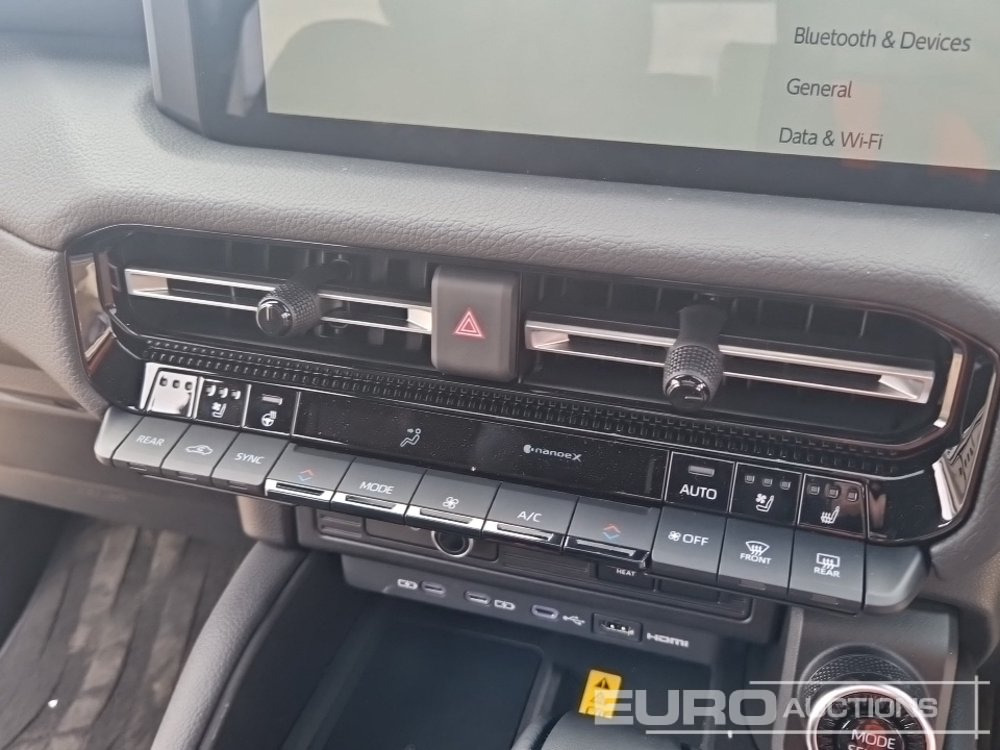 SUV 2024 Toyota Land Cruiser: picture 45