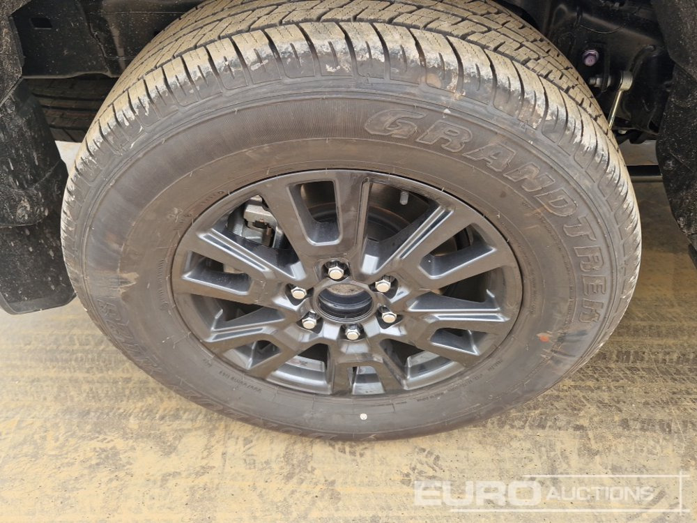 SUV 2024 Toyota Land Cruiser: picture 11