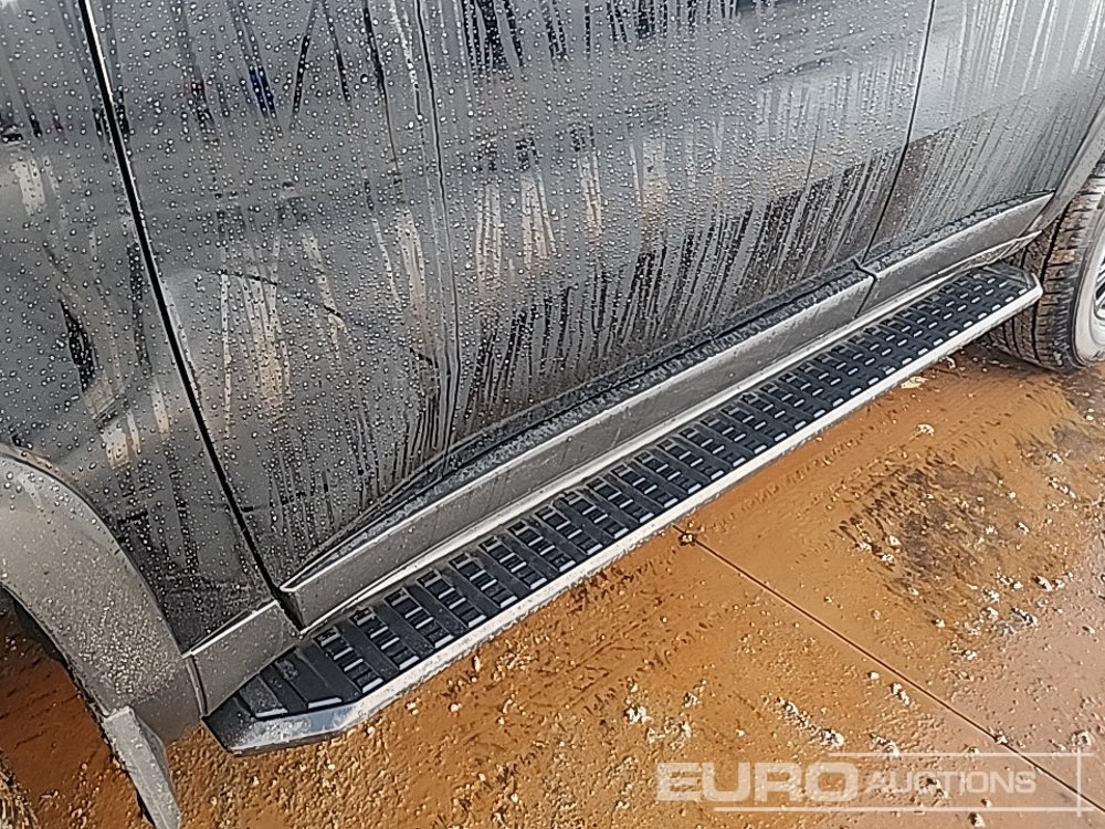 SUV 2025 Toyota Land Cruiser: picture 24